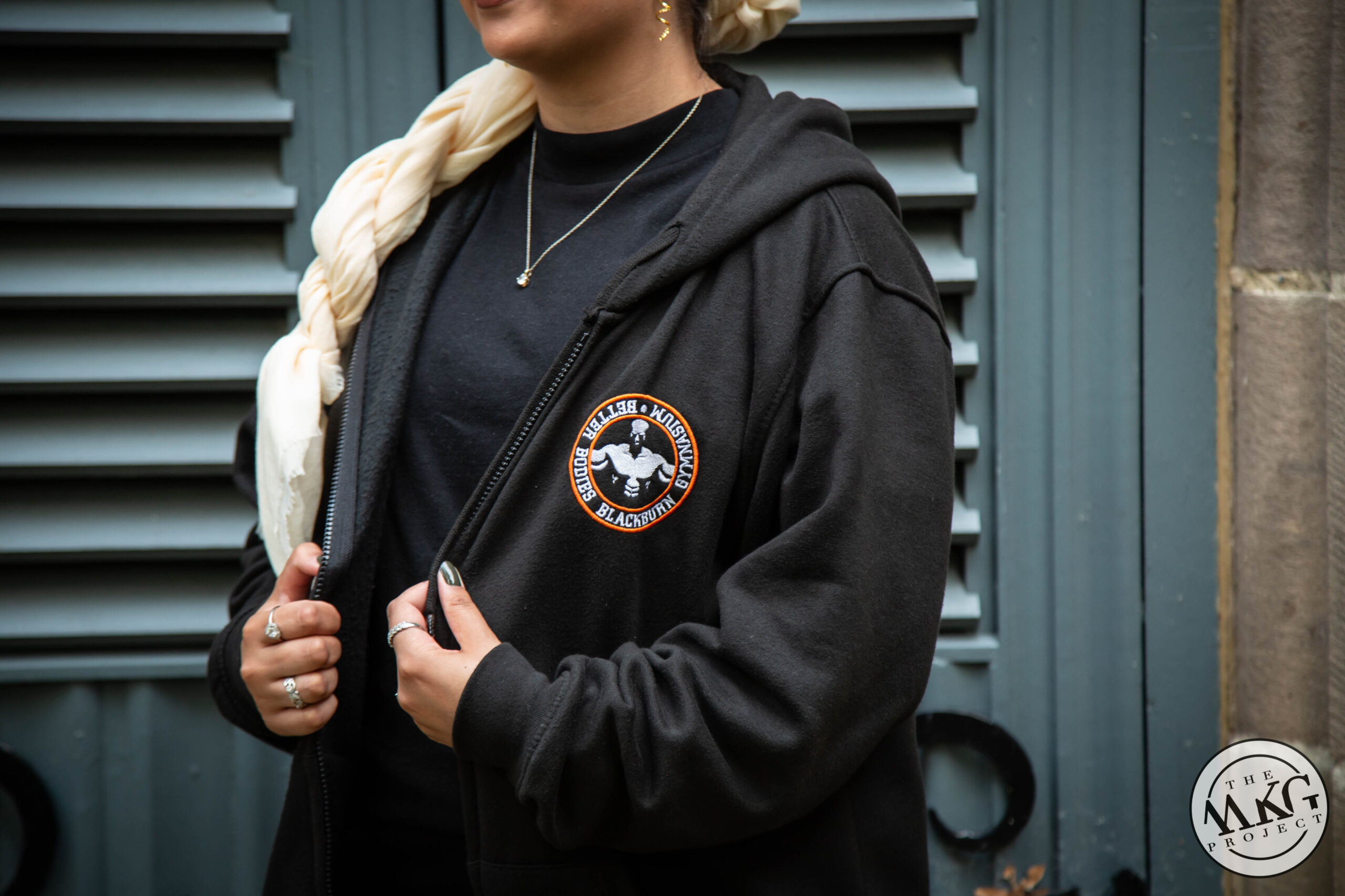 Zip hoody black large